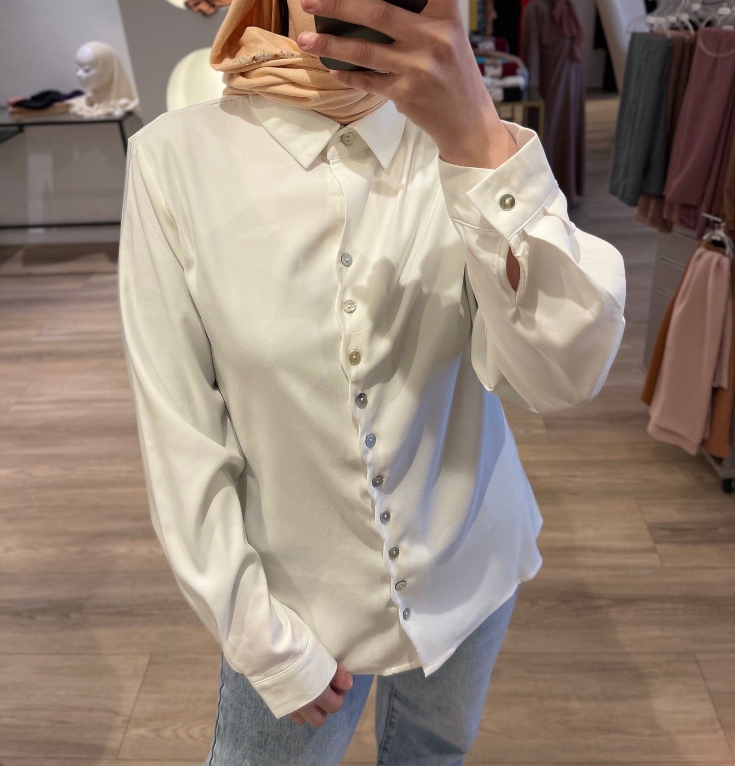 Blouse - with button formation