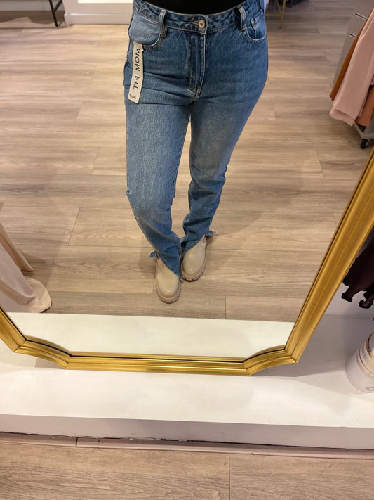 Mom fit denim - side split